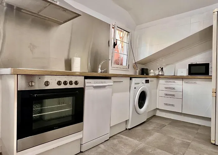 Menendez Pelayo 55 - Monabri *